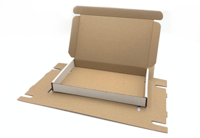 Brievenbusdoos A5 255x160x28mm (microgolfkarton) met bovenklep. Kleur: Wit