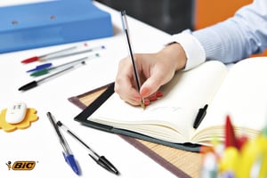 Balpen Bic Cristal medium blauw doos à 90+10 gratis