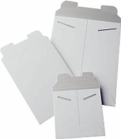 No bend Mailer 229x324mm, wit duplex karton. Klep: speedy grip