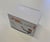 Visitekaartdoosje 090x60x60mm wit met slitjes