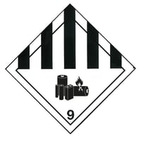Gevarenetiket, 98x98mm wit opdruk zwart. Klasse 9 Gevaarlijke Stoffen met Batterijen